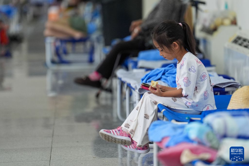 content=b(图4)