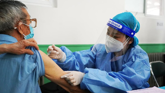 北京：新冠疫苗接种进社区